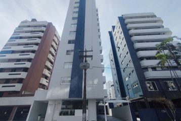 Apartamento com dois quartos no Edifício Alvorada em Caiobá - REF.:440